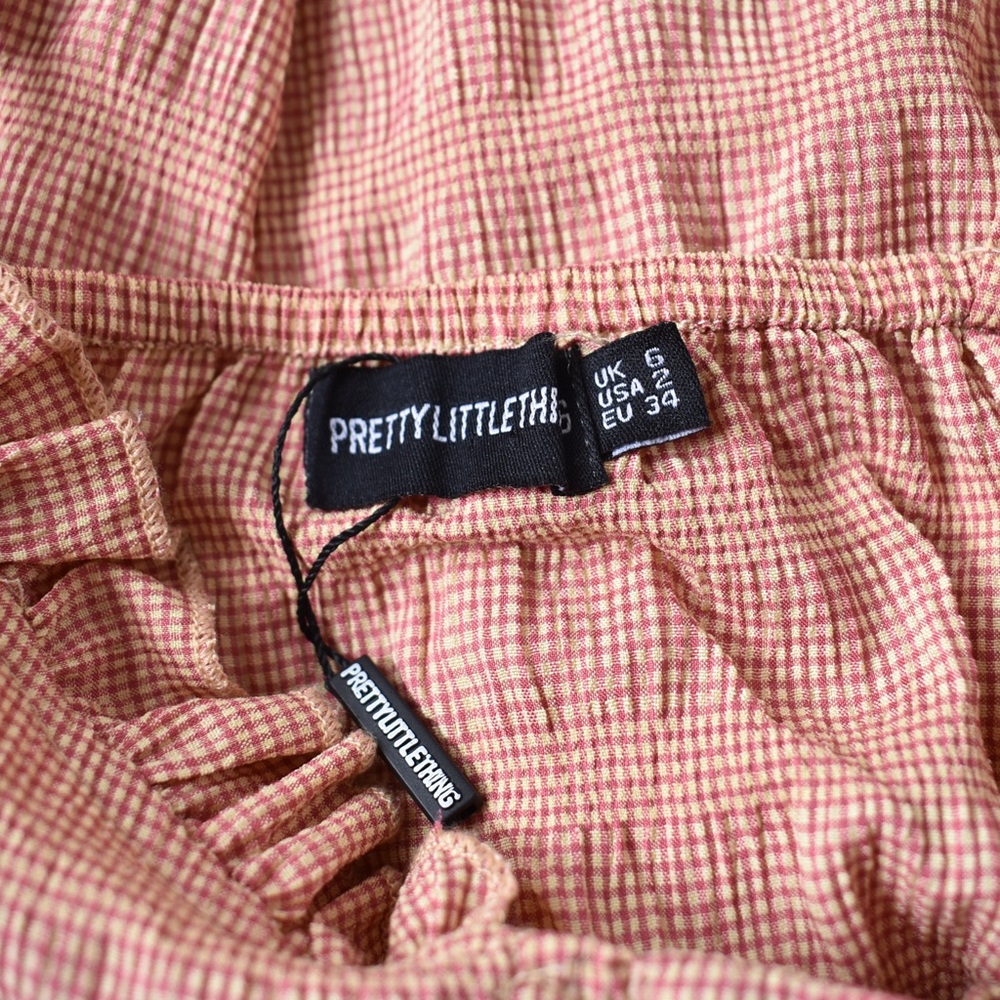 Chic Pink PrettyLittleThing Gingham Body Con Dress with Ruffle Detail - Picture 8 of 8
